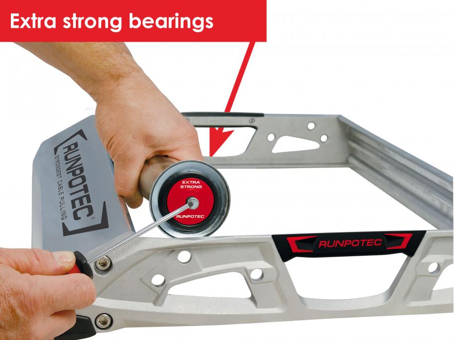 RUNPOTEC Pro 530 Cable Roller made of light and solid die-cast and continuous cast aluminium with robust, adjustable support rollers.